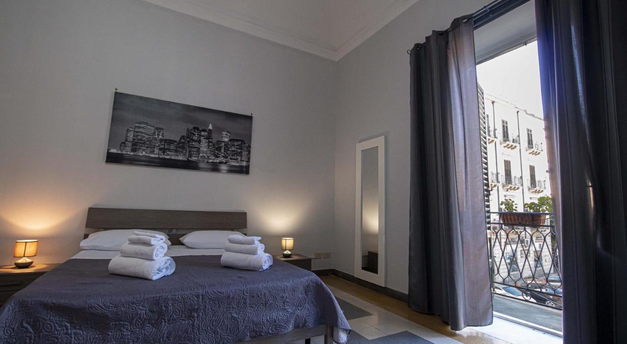 Giachi Friendly Rooms Alla Stazione パレルモ エクステリア 写真