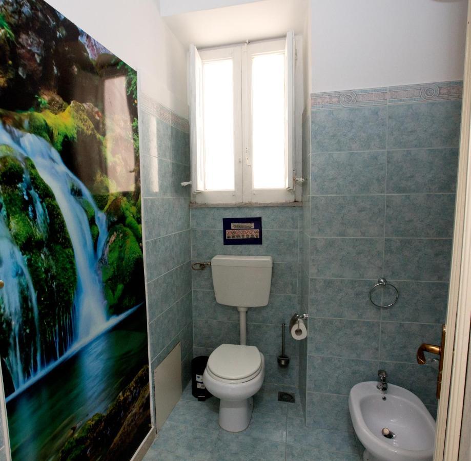 Giachi Friendly Rooms Alla Stazione パレルモ エクステリア 写真